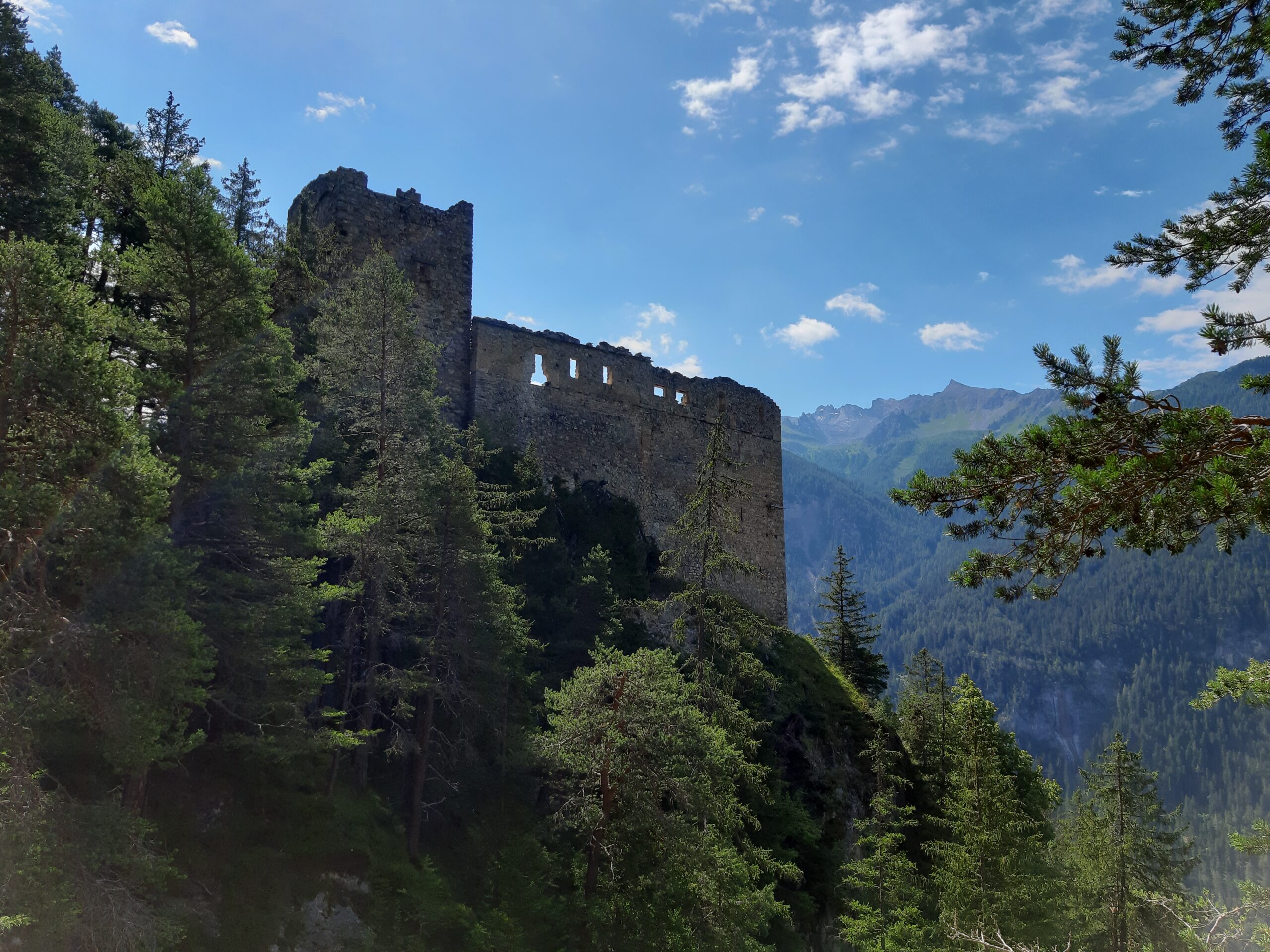 Alvaneu, Ruine Belfort