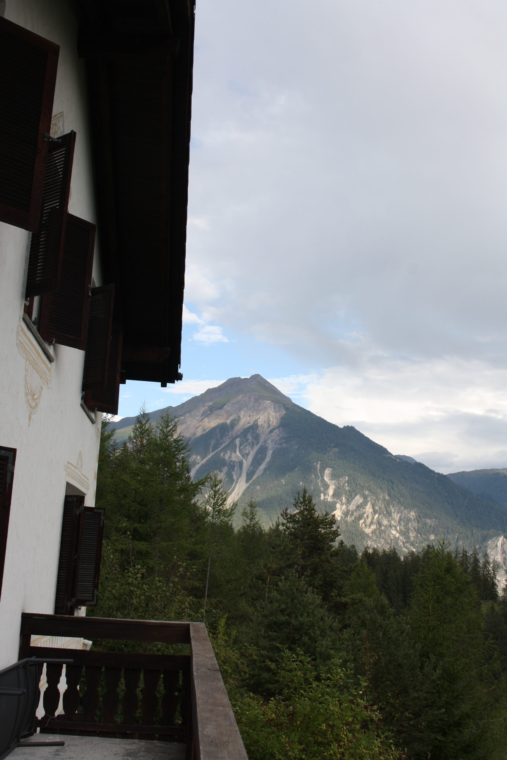 Chalet Conzen Blick zur Muchetta