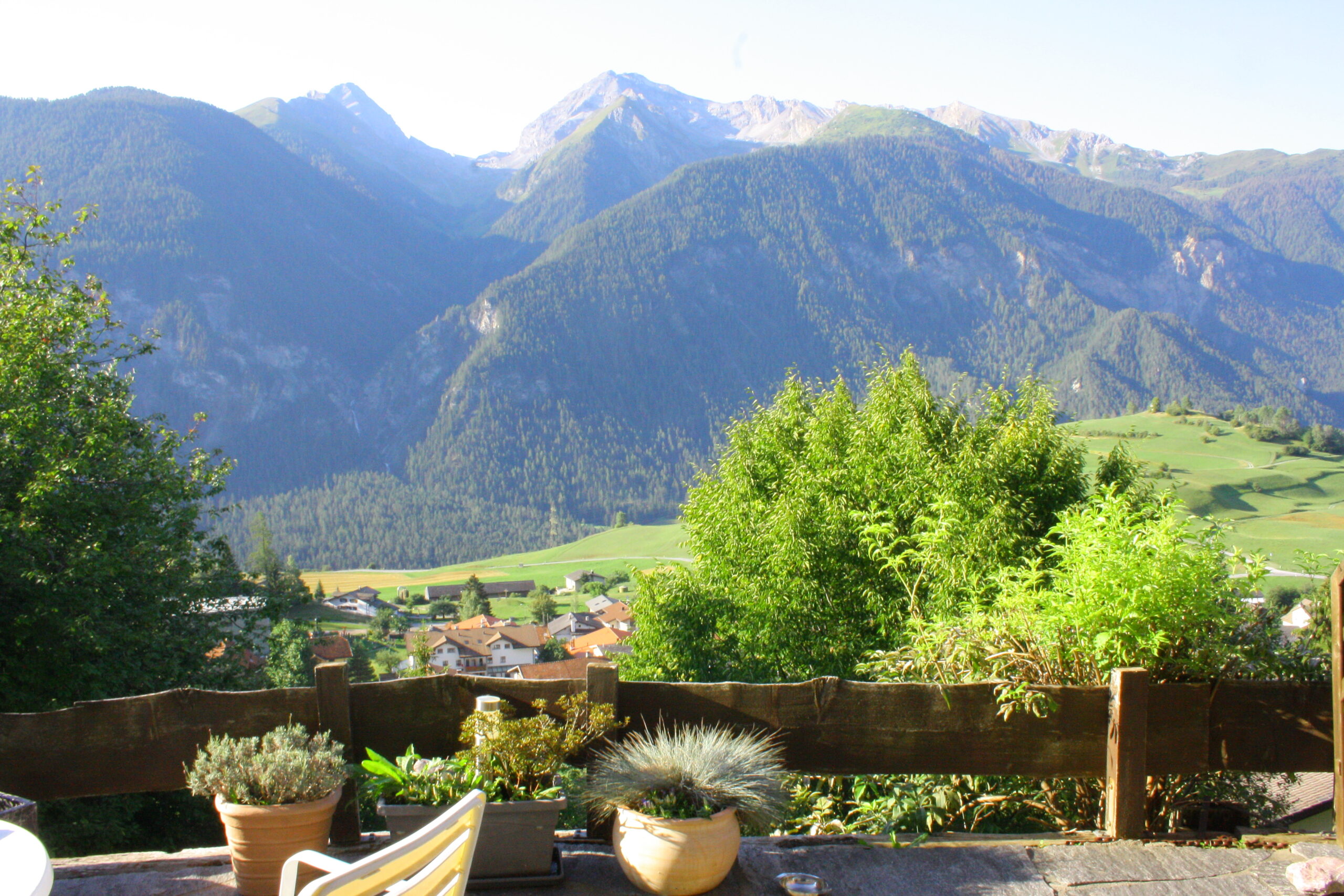 Chalet Conzen Bergpanorama Terrassenaussicht