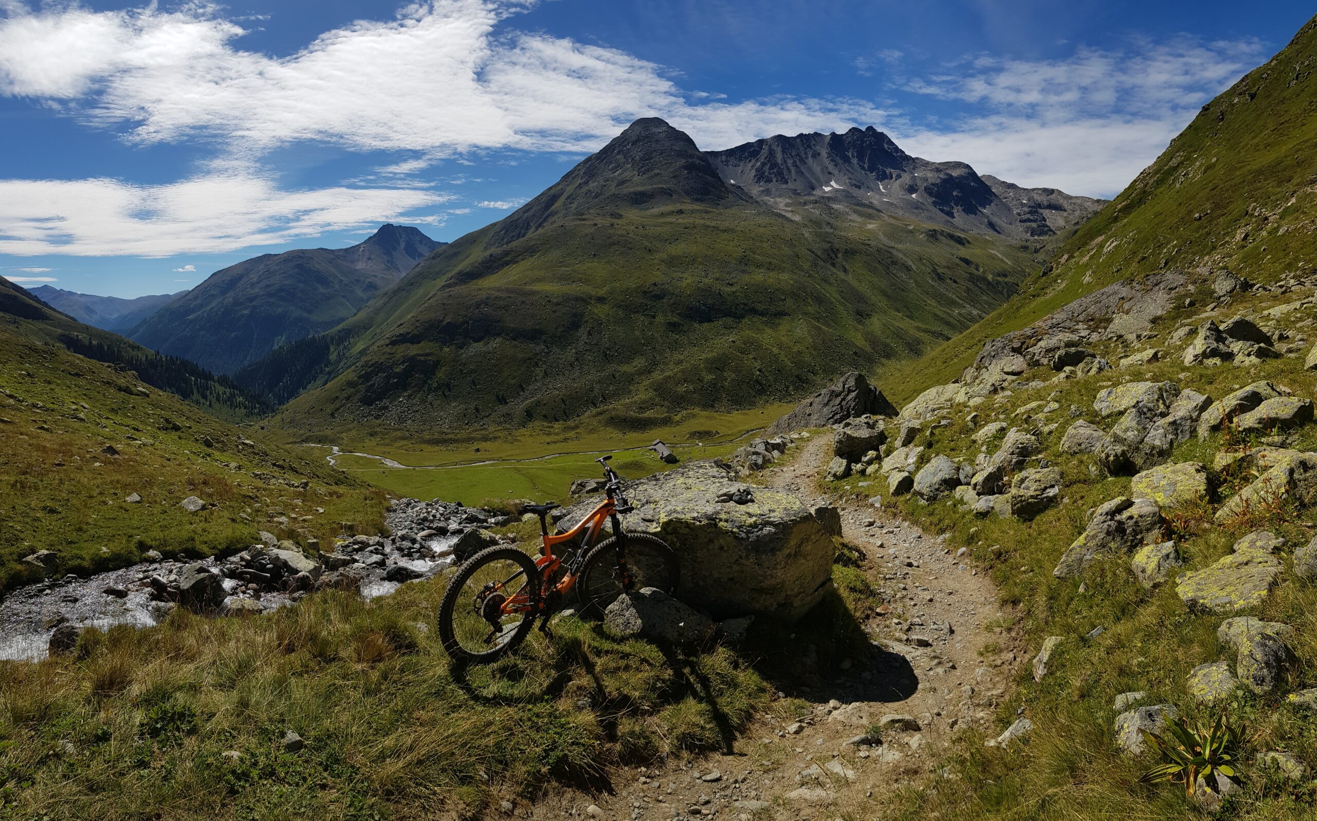 Biken - Unterhalb vom Scalettapass